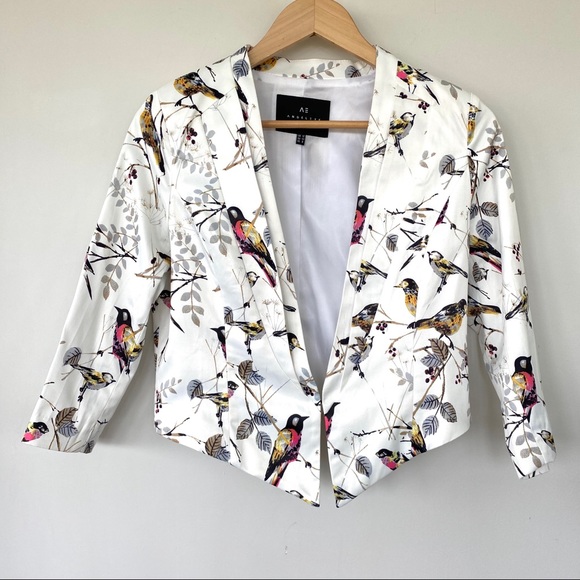 Angele Eve Jackets & Blazers - Angele Eve London cropped jacket